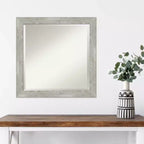 Miroir mural encadré étroit Dove, 24 x 24 po, gris délavé