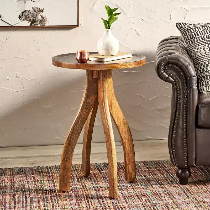 Table d'appoint vintage avec 4 pieds arqués, Table de chevet avec plateau en bois rainuré, Table d'appoint pour canapé, Table de bout, Bois
