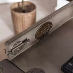 Bureaux d'écriture en bois noir de 71 cm de hauteur sans rangement